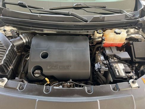 Used 2019 Chevrolet Traverse LS w/ LPO, Floor Liner Package AWD/4WD image 26