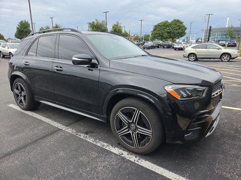 Used 2024 Mercedes-Benz GLE 350 4MATIC image 3