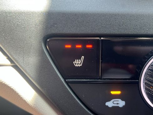 Certified 2025 Honda Accord SE image 18