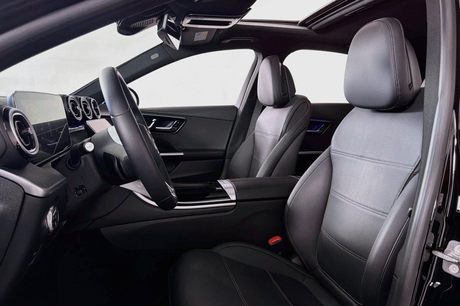 Certified 2024 Mercedes-Benz C 300 Sedan image 18