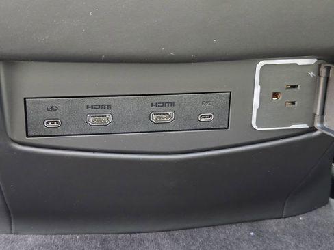 New 2026 Cadillac Escalade Platinum Sport image 39