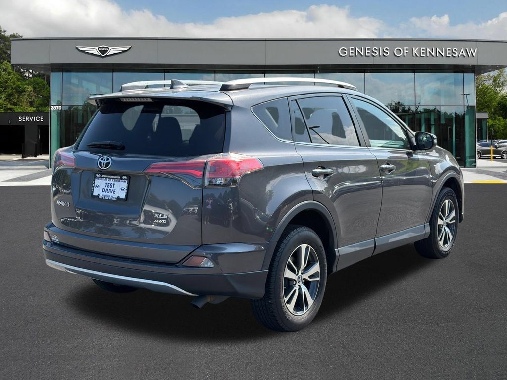 Used 2016 Toyota RAV4 XLE AWD/4WD image 8