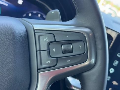 Used 2025 Chevrolet Silverado 1500 LT AWD/4WD image 17