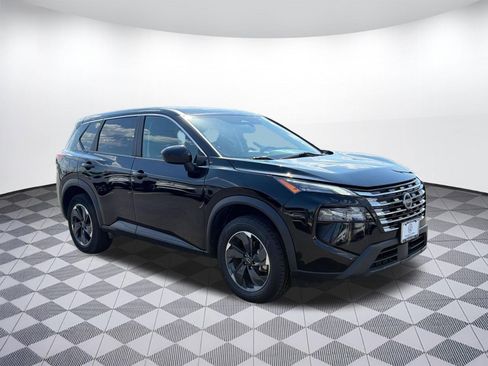 Used 2024 Nissan Rogue SV AWD/4WD image 7
