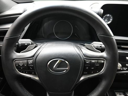 Used 2023 Lexus ES 350 w/ Premium Package FWD image 14