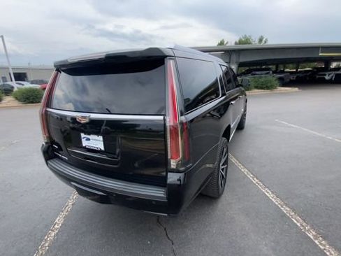 Used 2019 Cadillac Escalade ESV Platinum AWD/4WD image 8