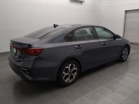 Used 2019 Kia Forte LXS image 10
