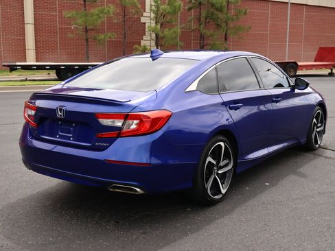 Used 2019 Honda Accord Sport image 26