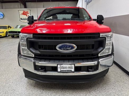 Used 2022 Ford F550 4x4 Crew Cab Super Duty w/ Power Equipment Group image 41