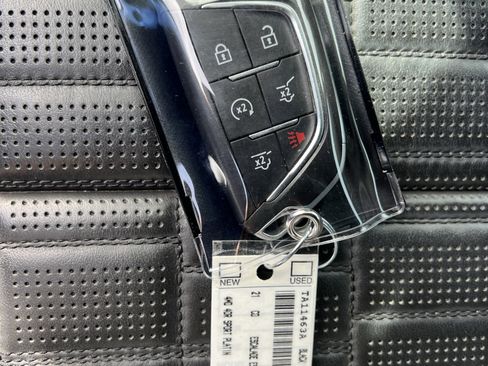 Used 2021 Cadillac Escalade ESV Sport Platinum w/ Heavy-Duty Trailer Package image 38