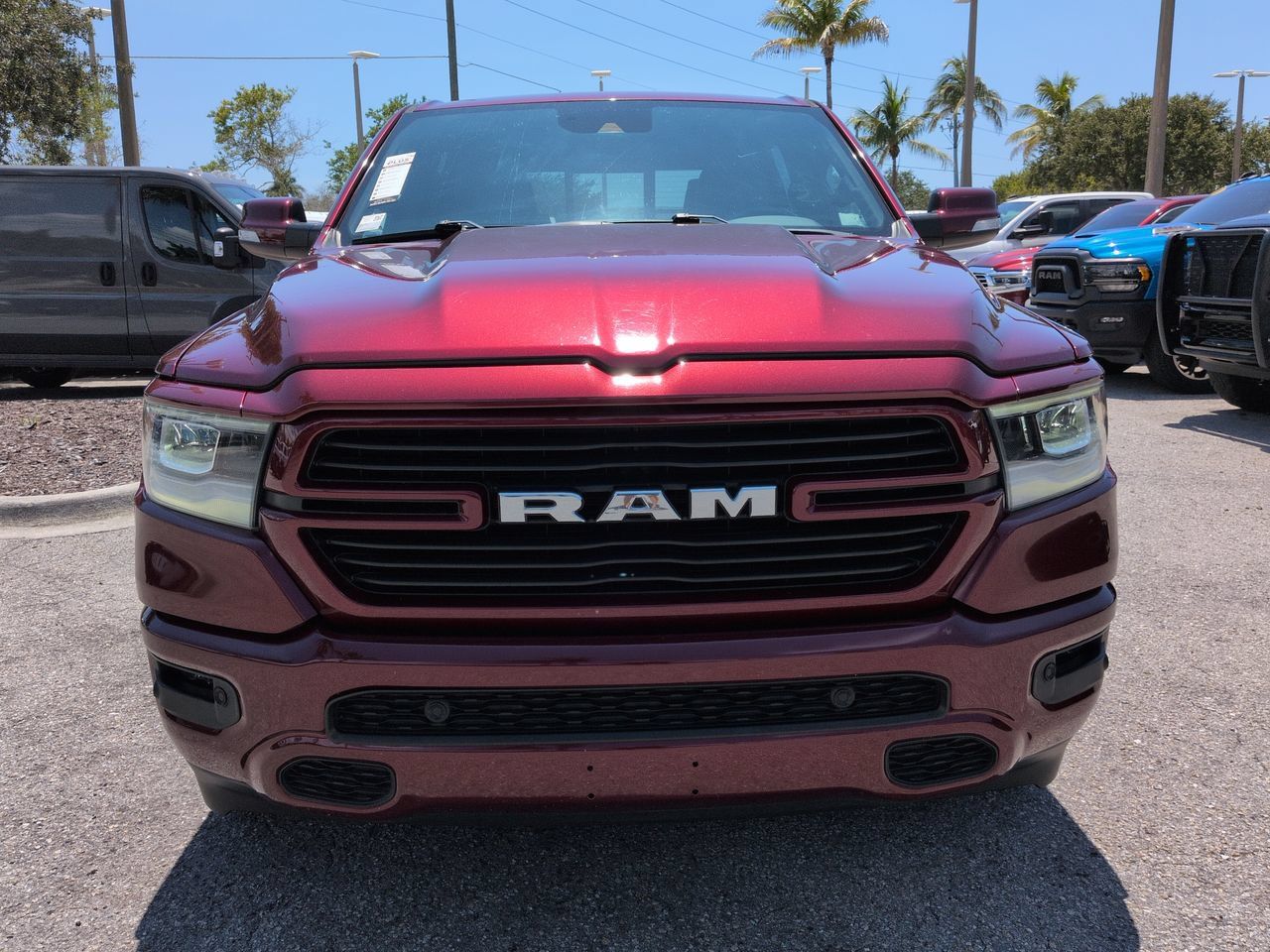 Used 2022 RAM 1500 Laramie w/ Sport Appearance Package AWD/4WD image 3