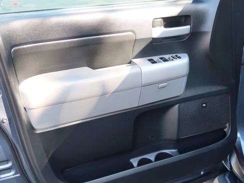 Used 2007 Toyota Tundra Limited image 19