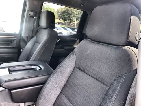 Used 2023 Chevrolet Silverado 1500 RST image 11