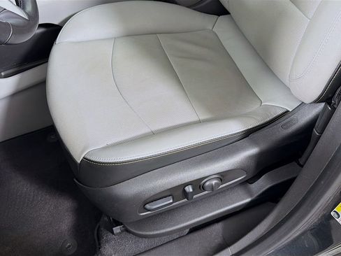 Used 2019 GMC Terrain SLT w/ Preferred Package image 22