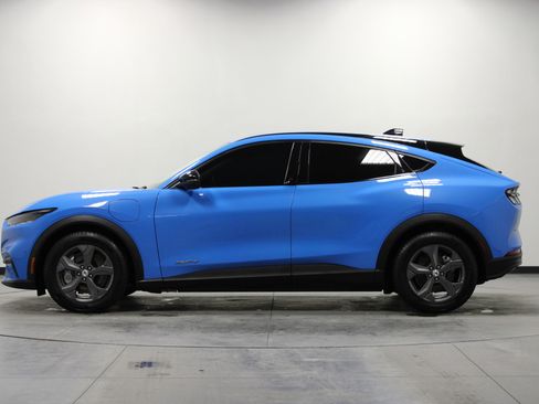 Used 2023 Ford Mustang Mach-E Select image 7