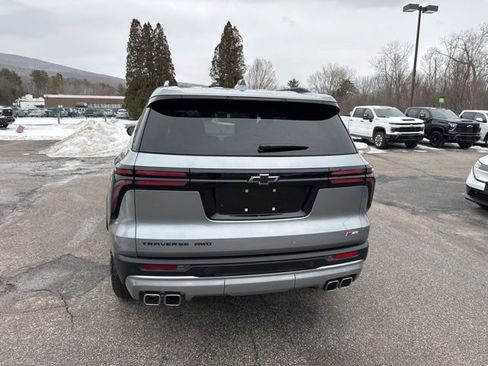 Used 2025 Chevrolet Traverse Z71 w/ Driver Confidence Package image 19