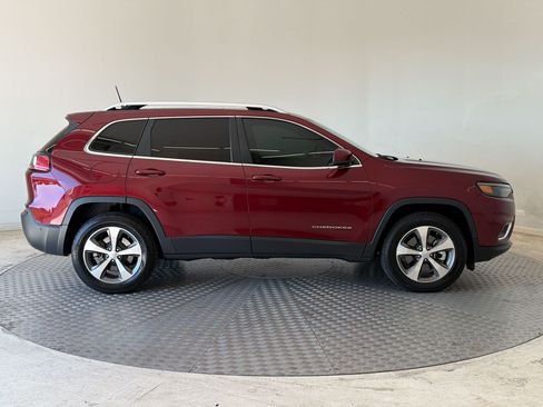 Used 2021 Jeep Cherokee Limited AWD/4WD image 8