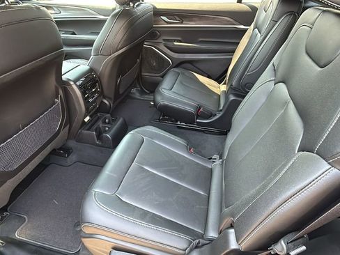 New 2026 Jeep Grand Cherokee L Limited image 12