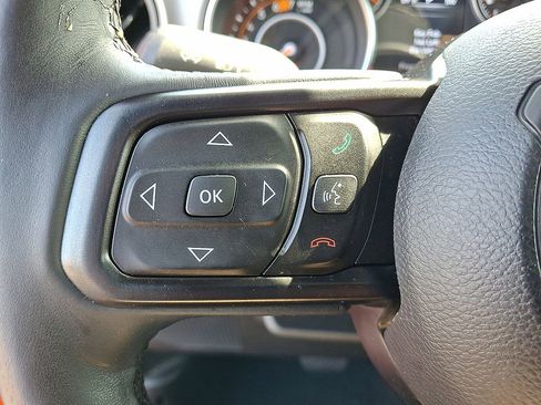 Used 2018 Jeep Wrangler Sport AWD/4WD image 23