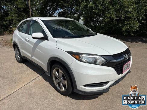 Used 2018 Honda HR-V LX image 3