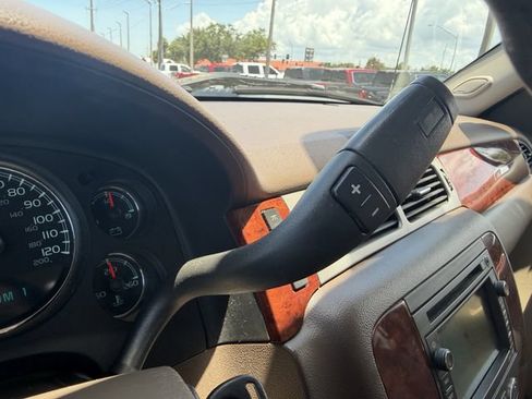 Used 2009 Chevrolet Silverado 2500 LTZ w/ Safety Package AWD/4WD image 28