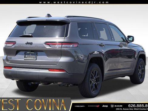 New 2026 Jeep Grand Cherokee L 4WD image 5