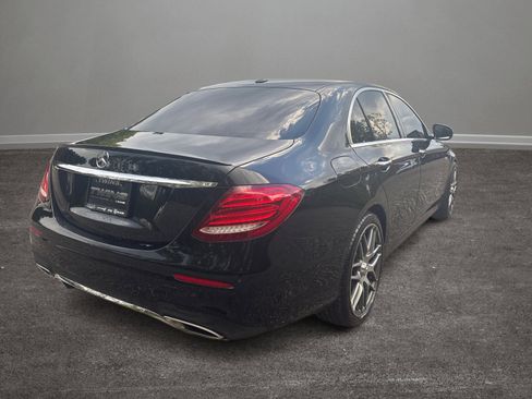 Used 2019 Mercedes-Benz E 450 4MATIC Sedan image 35