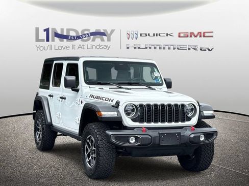 Used 2026 Jeep Wrangler Unlimited Rubicon AWD/4WD image 2
