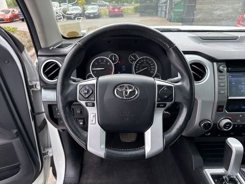 Used 2015 Toyota Tundra Platinum AWD/4WD image 17