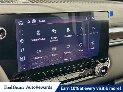 New 2025 GMC Canyon Elevation w/ Convenience Package image 8