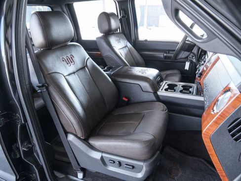 Used 2015 Ford F250 King Ranch w/ FX4 Off-Road Package image 41