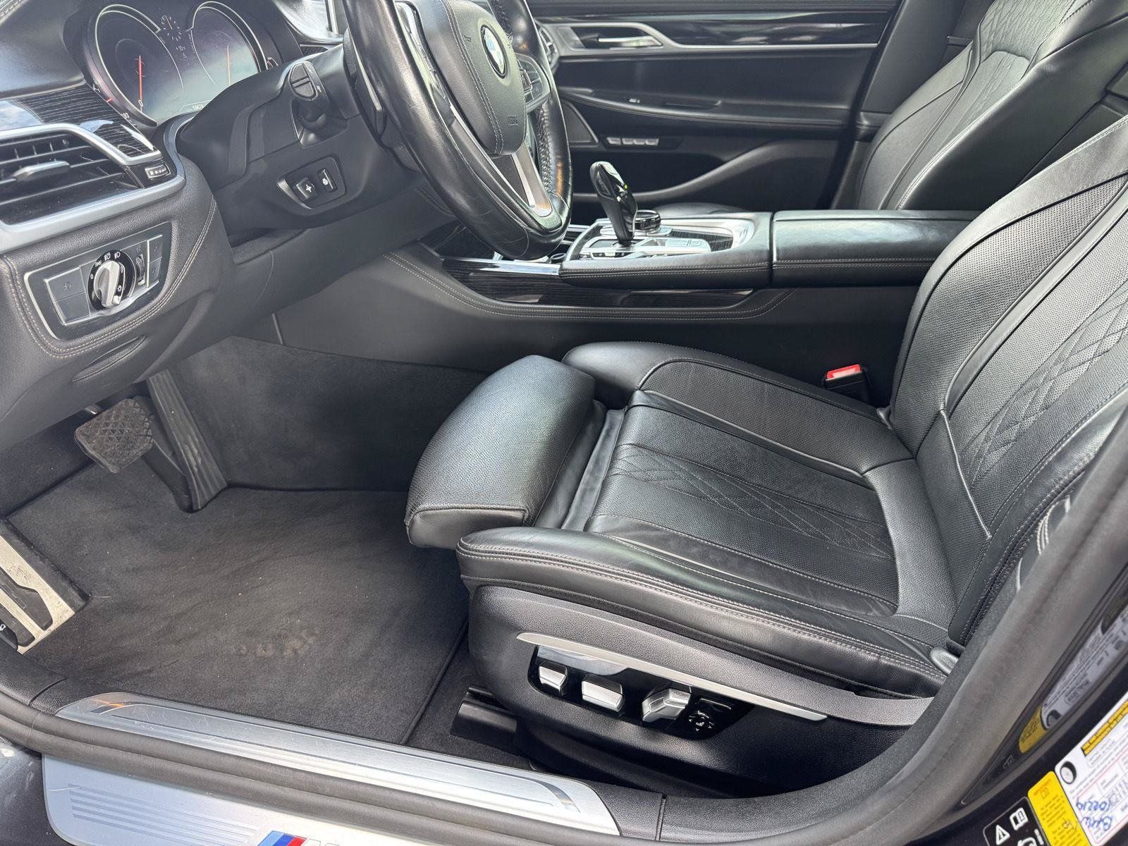 Used 2016 BMW 750i xDrive AWD/4WD image 15
