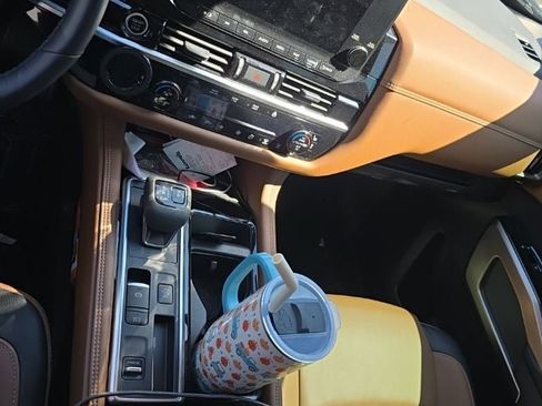 Used 2024 Nissan Pathfinder Platinum w/ Cargo Package image 14