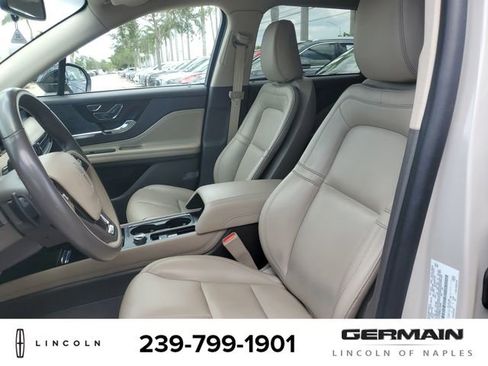 Certified 2021 Lincoln Corsair FWD image 19