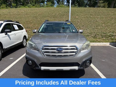 Used 2016 Subaru Outback 2.5i Limited AWD/4WD image 2