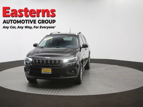 Used 2021 Jeep Cherokee Latitude Plus AWD/4WD image 53
