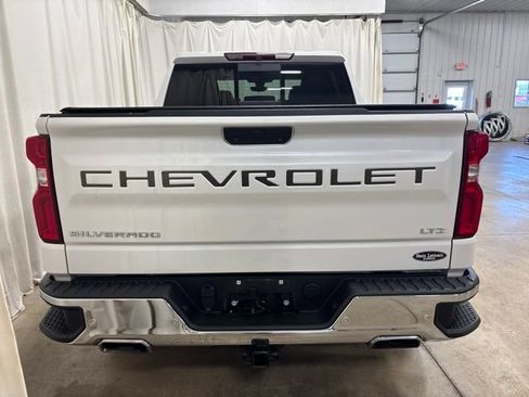 Used 2019 Chevrolet Silverado 1500 LTZ w/ LTZ Premium Package AWD/4WD image 6