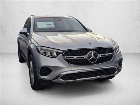 Certified 2026 Mercedes-Benz GLC 300 4MATIC image 3