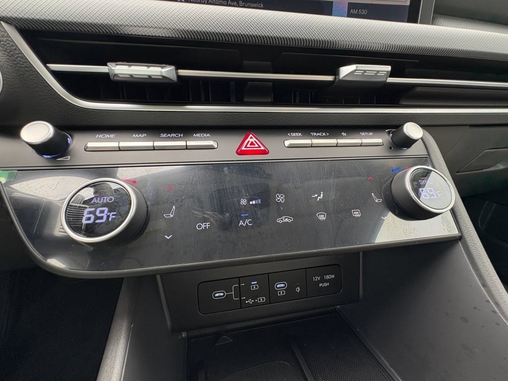 New 2024 Hyundai Sonata SEL w/ Convenience Package FWD image 36