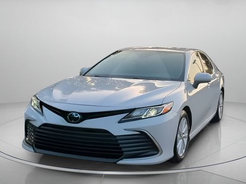 Used 2023 Toyota Camry LE FWD image 10