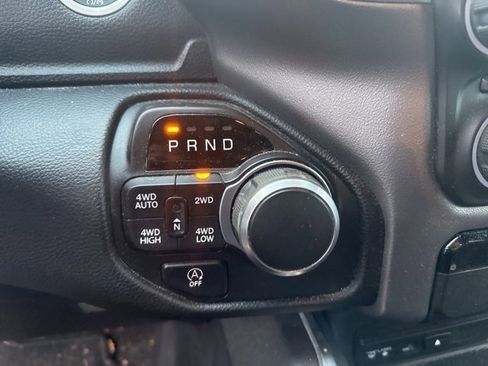 Used 2019 RAM 1500 Big Horn image 16