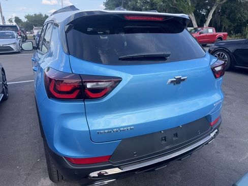 Used 2025 Chevrolet TrailBlazer ACTIV w/ Convenience Package image 3