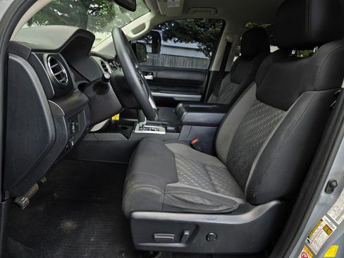 Used 2019 Toyota Tundra SR5 w/ SR5 Upgrade Package image 25