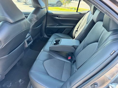 Used 2022 Toyota Camry SE FWD image 24