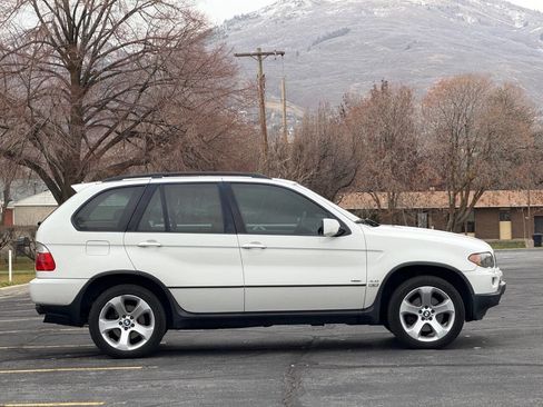 Used 2005 BMW X5 4.4i image 4