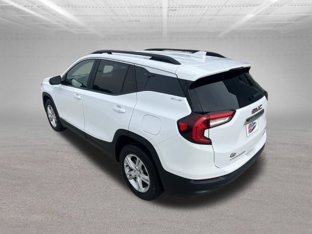 Used 2024 GMC Terrain SLE w/ Driver Convenience Package AWD/4WD image 7