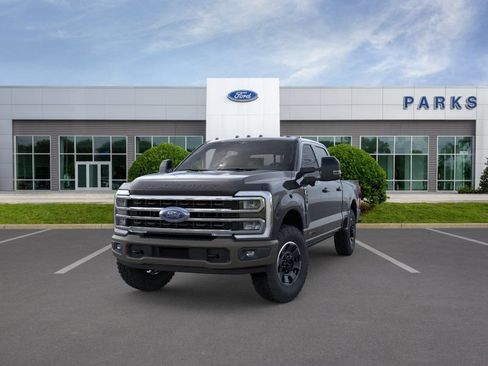 New 2026 Ford F350 King Ranch w/ Tremor Off-Road Package AWD/4WD image 2