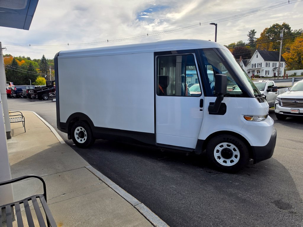 Used 2025 Chevrolet Brightdrop 400 w/ Battery Pack, Max Range AWD/4WD image 8