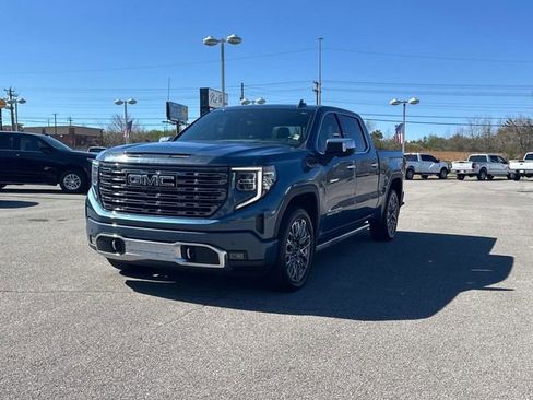 Used 2024 GMC Sierra 1500 Denali Ultimate AWD/4WD image 8