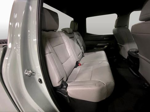 Used 2025 Toyota Tundra SR5 w/ SR5 Premium Package AWD/4WD image 21